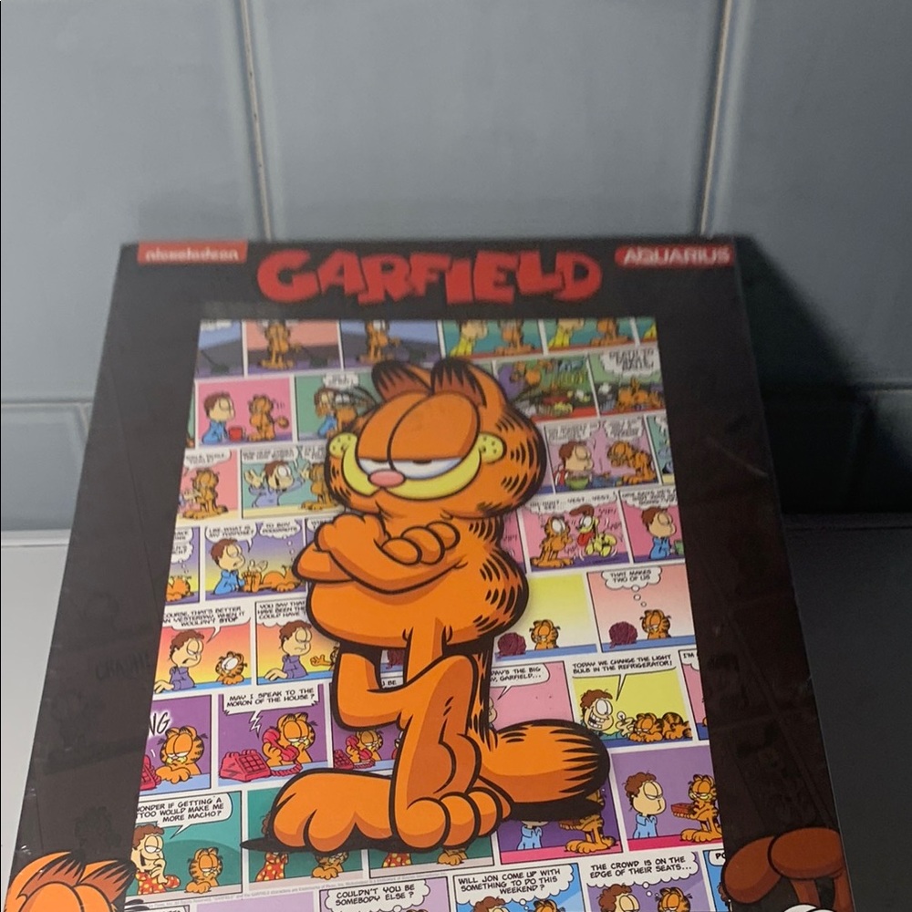 Garfield The Cat Comics 500 Piece Puzzle nickelodeon Aquarius 20" x 28" NEW - Picture 3 of 5
